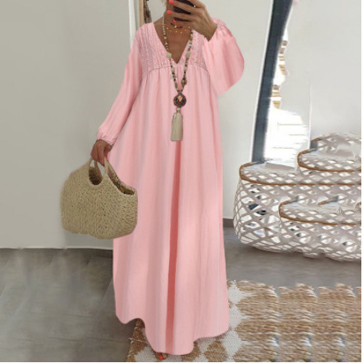 Long sleeve dress with lace stitching